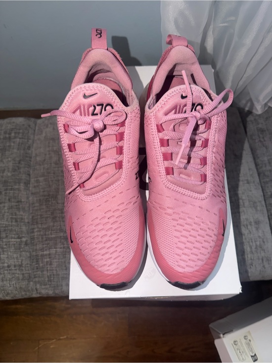 Nike Shoes - Nike Women’s Sneakers - Air 270